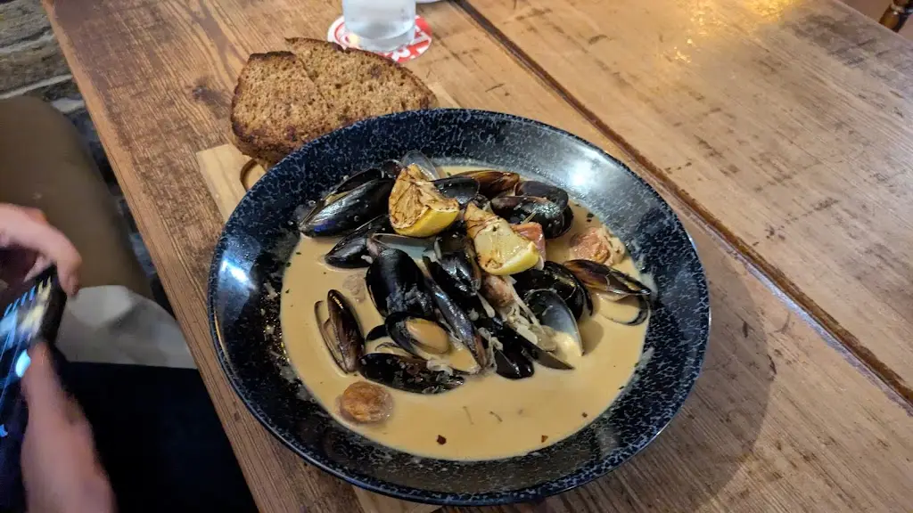 The Fox & Goose Inn_Chesterfield_slider_image_2