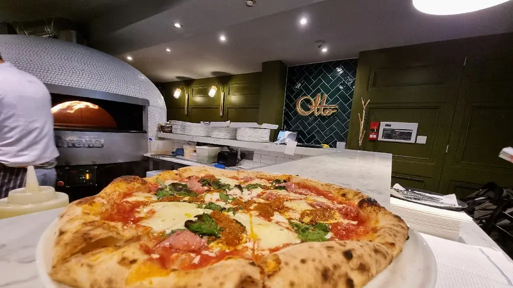 Otto_Chislehurst_slider_image_3