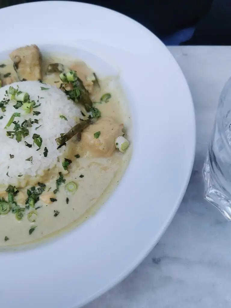 Menu_Imperial Arms Pub & Courtyard Bistro_Chislehurst_imagen_9