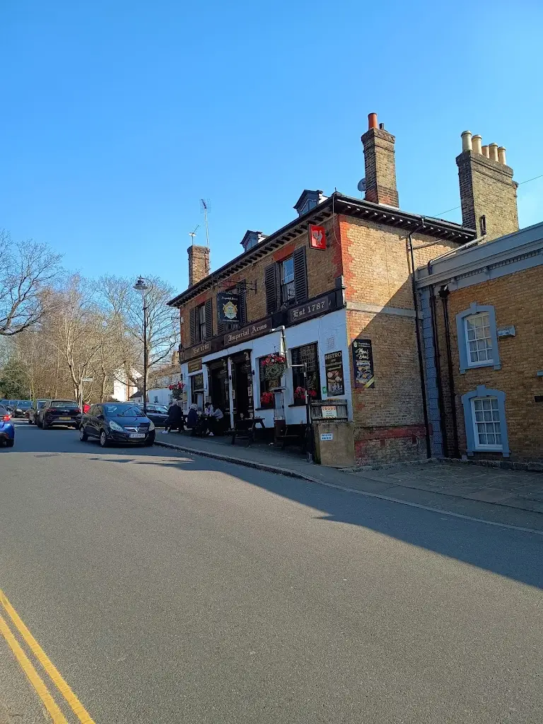 Michael C_Imperial Arms Pub & Courtyard Bistro_Chislehurst_reseña