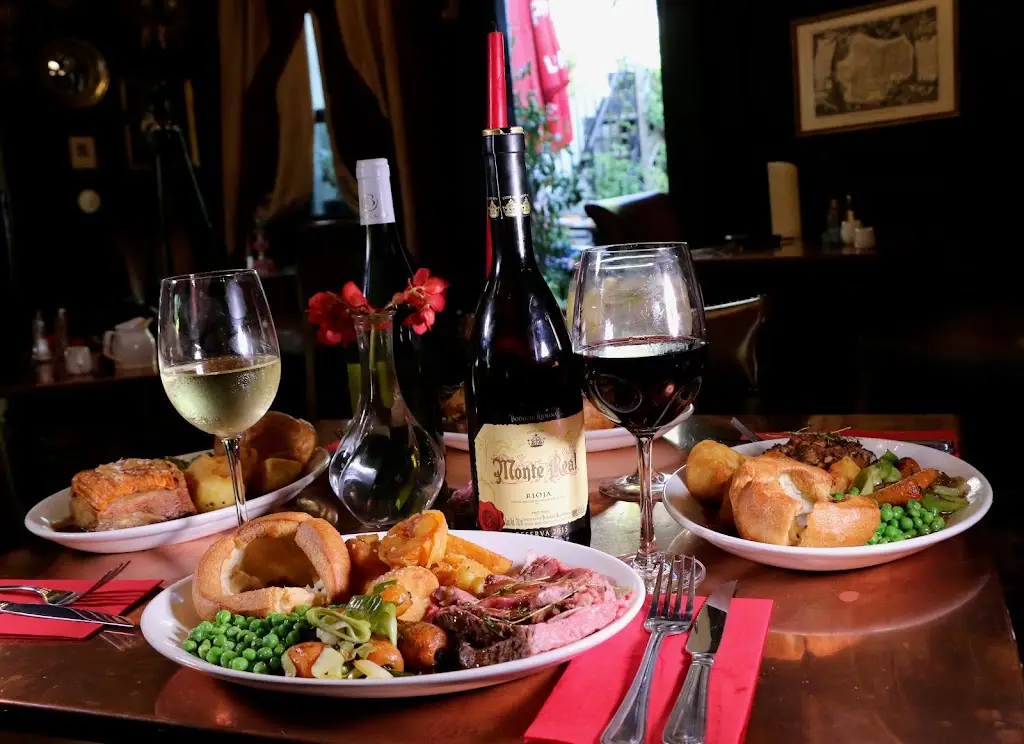 Imperial Arms Pub & Courtyard Bistro_Chislehurst_slider_image_2