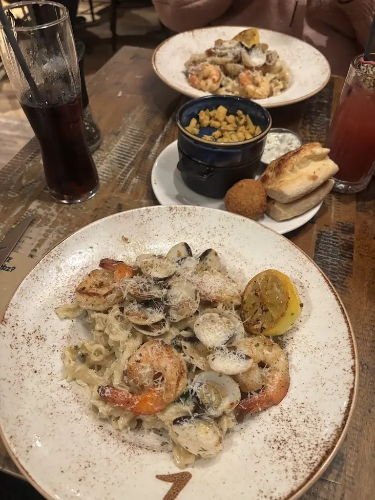 Laura Hunt_Zizzi - Chislehurst_Chislehurst_review