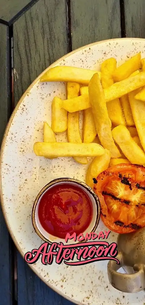 Tigers Head_Chislehurst_slider_image_2