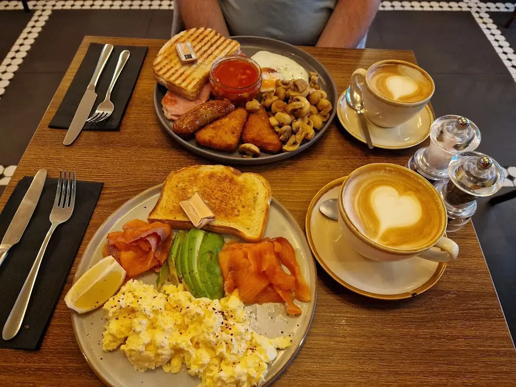 Victoria Marks_Nene Cafe & Bistro_Chislehurst_review