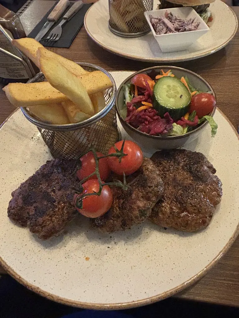 Nene Cafe & Bistro_Chislehurst_slider_image_3