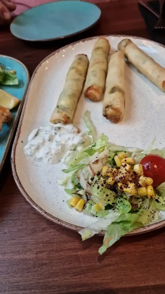 Olive & Thyme_Chorlton cum Hardy_slider_image_2