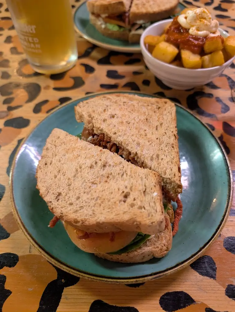 Lāsma Kokina_Benito Lounge_Chorlton cum Hardy_review