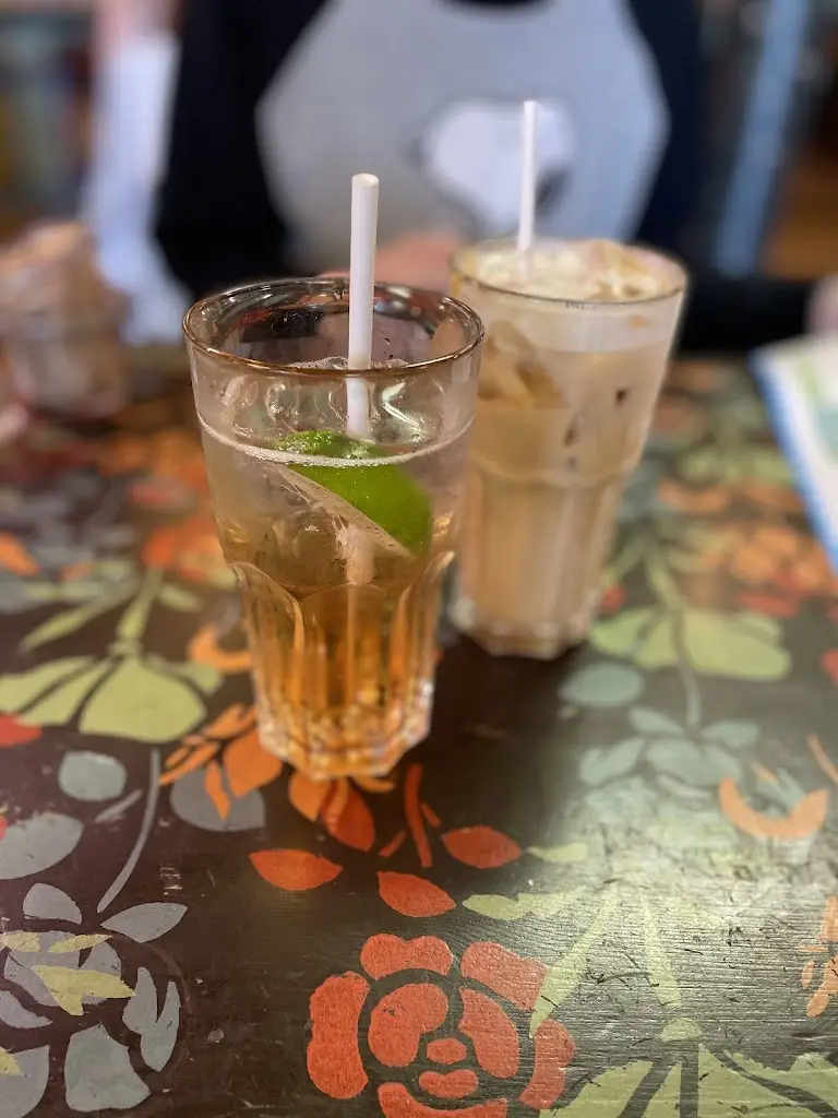 Zi Abby_Benito Lounge_Chorlton cum Hardy_review