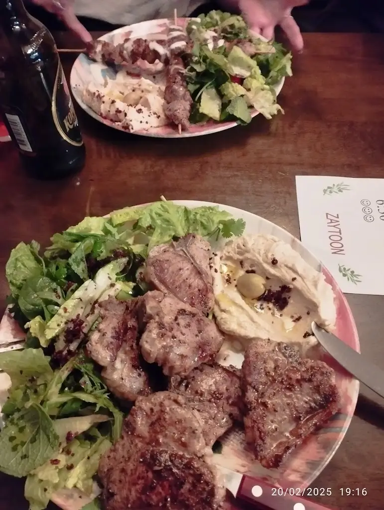 John Floyd_Zaytoon - Chorlton_Chorlton cum Hardy_recensione