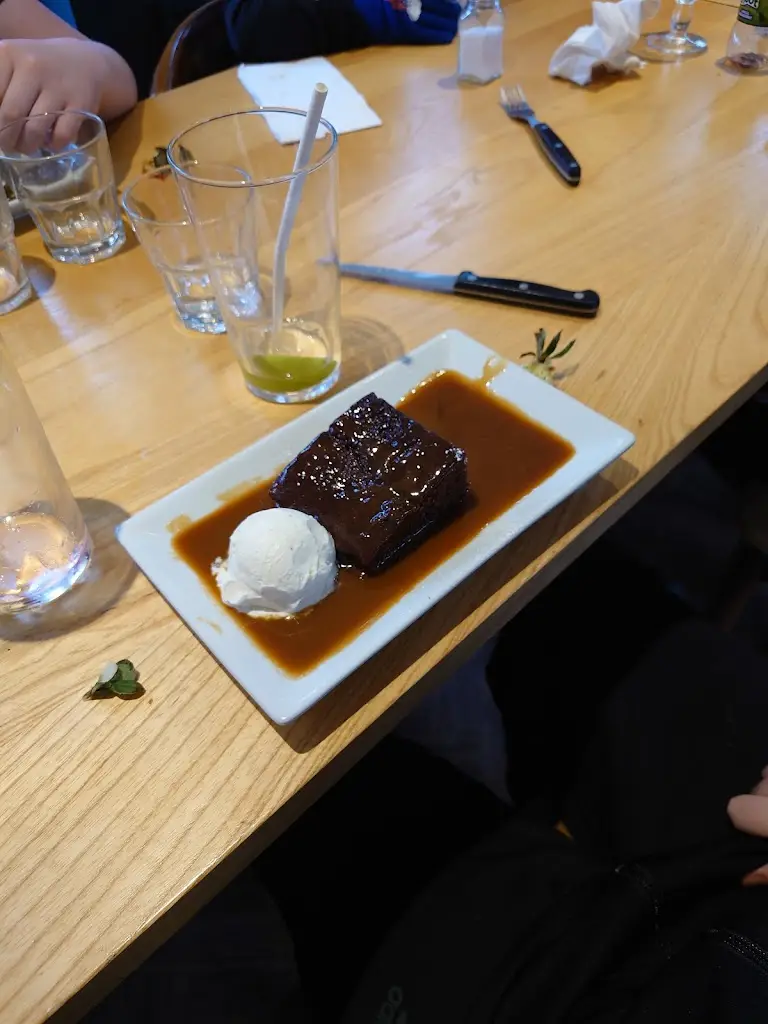 Menu_The White Horse_Church Fenton_image_8