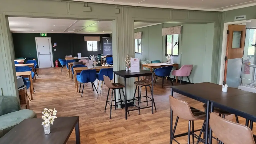 Fenton cafe & grill_Church Fenton_slider_image_1