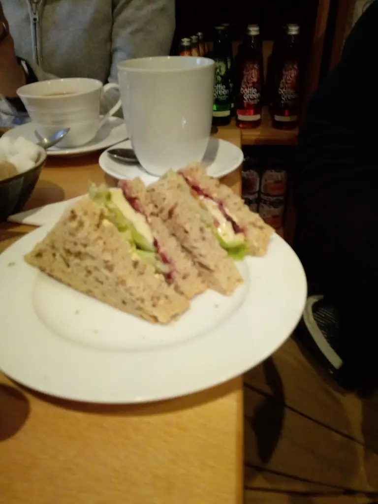 Susan Olden_The Old Dairy - Tearoom and Deli_Chulmleigh_review