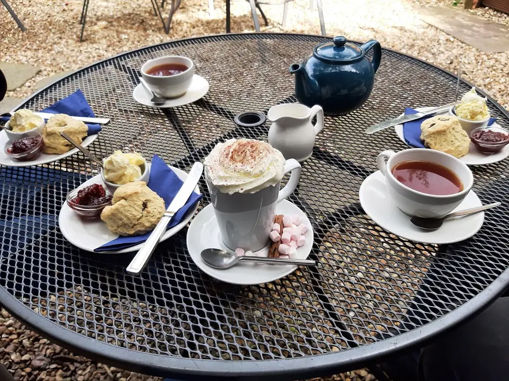 Harveys Of Chudleigh_Chudleigh_slider_image_3