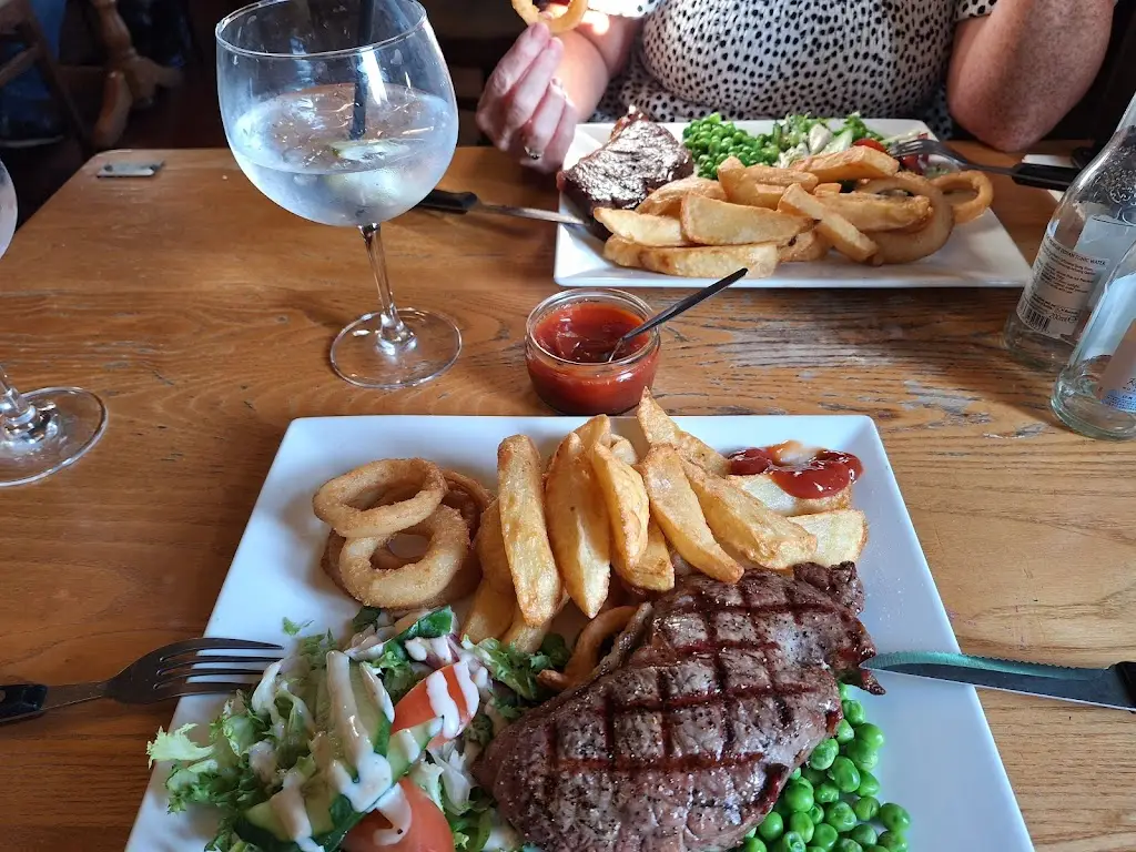 The Old Elm Inn_Churchdown_slider_image_3