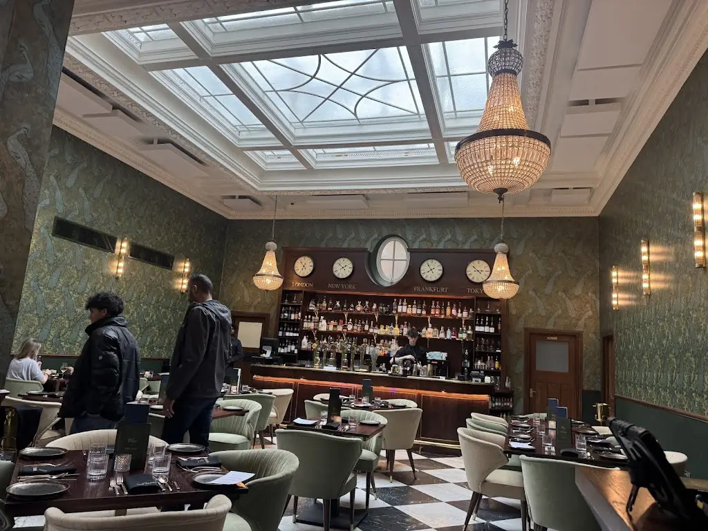 Albert Grace Estate Agents_The Bank Chorleywood_Chorleywood_review