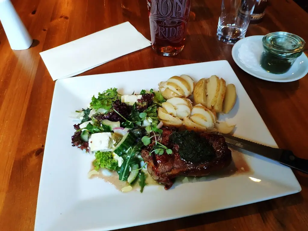 Rose and Crown - Chorleywood_Chorleywood_slider_image_2