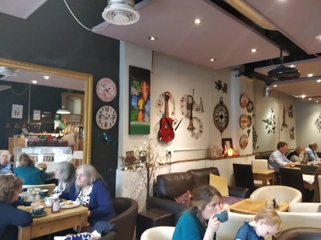 Rootz_Chorleywood_slider_image_3