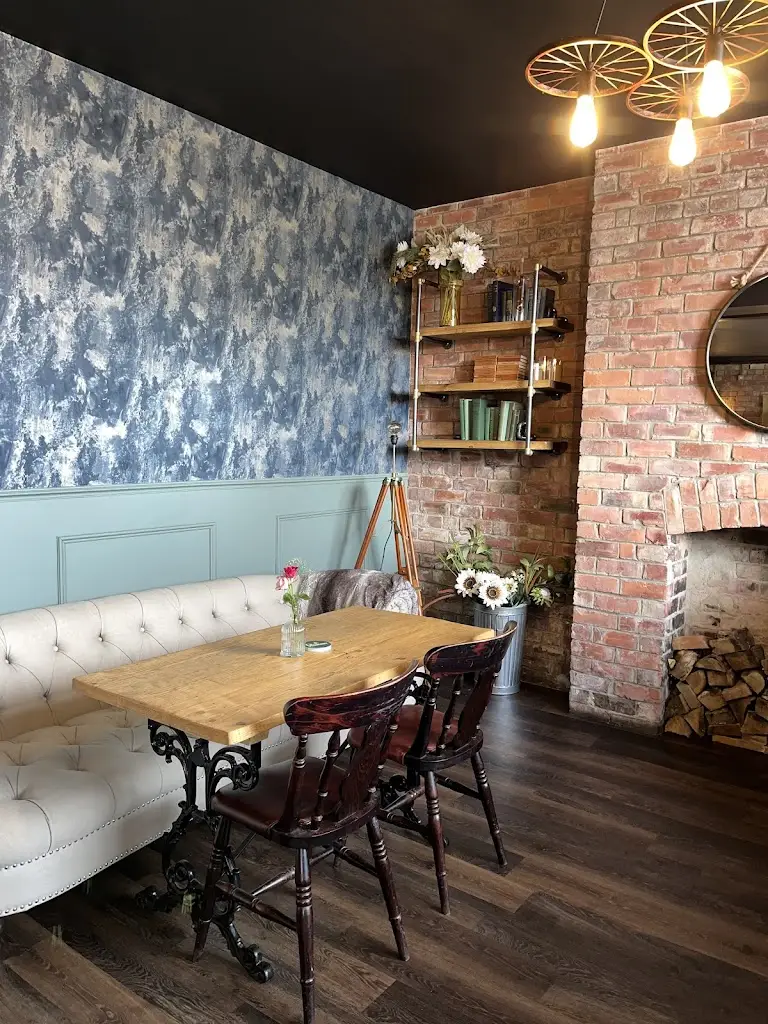 The Punch Bowl_Annfield Plain_slider_image_1