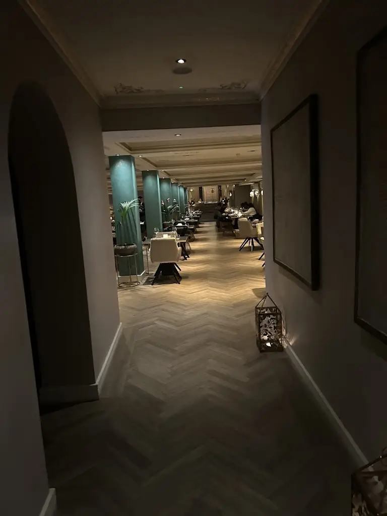 Jorden Fox_Varanasi Boutique Restaurant_City of Leicester_review