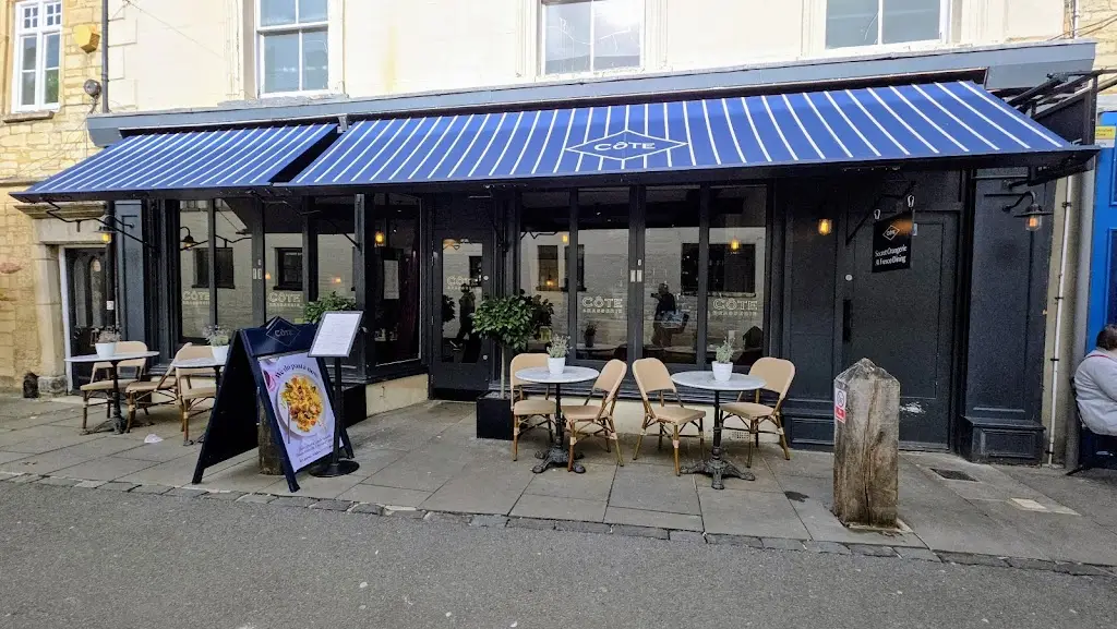 Côte Cirencester_Cirencester_slider_image_3