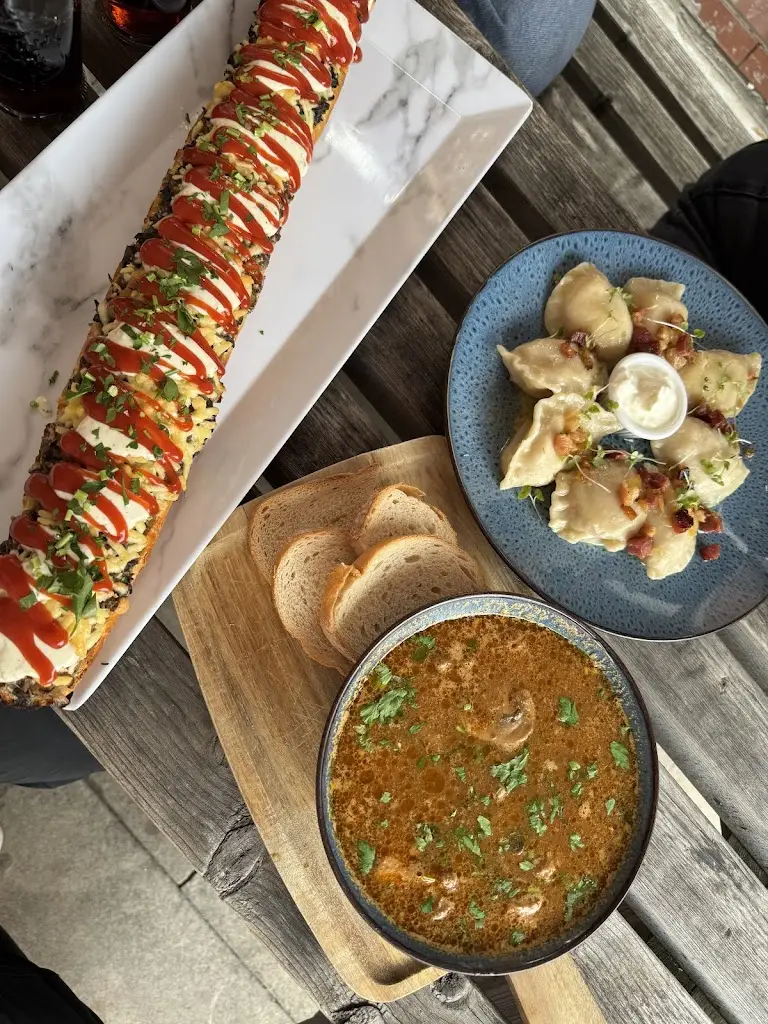 Oliver Tennant_Boar Home Dining Ltd_City and Borough of Wakefield_review