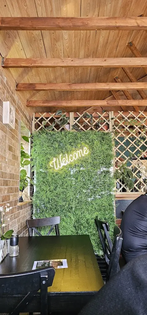 Roo R_Boar Home Dining Ltd_City and Borough of Wakefield_review