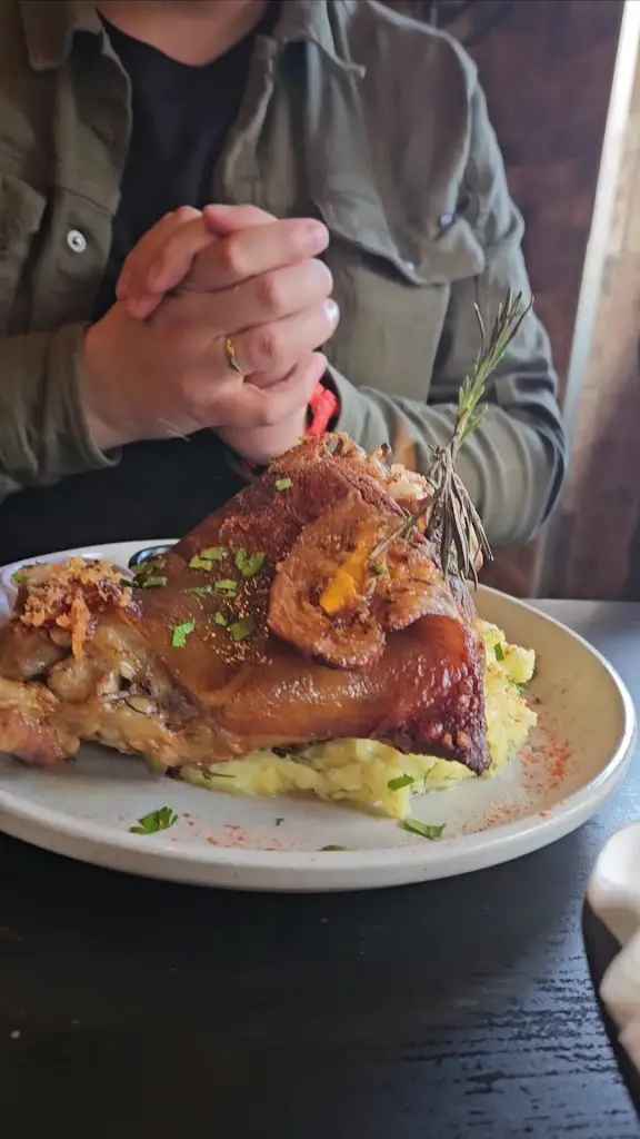 Boar Home Dining Ltd_City and Borough of Wakefield_slider_image_2