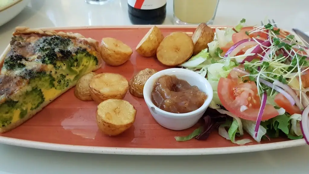 Menu_Hamptons Deli Cafe_Chipping Sodbury_image_8