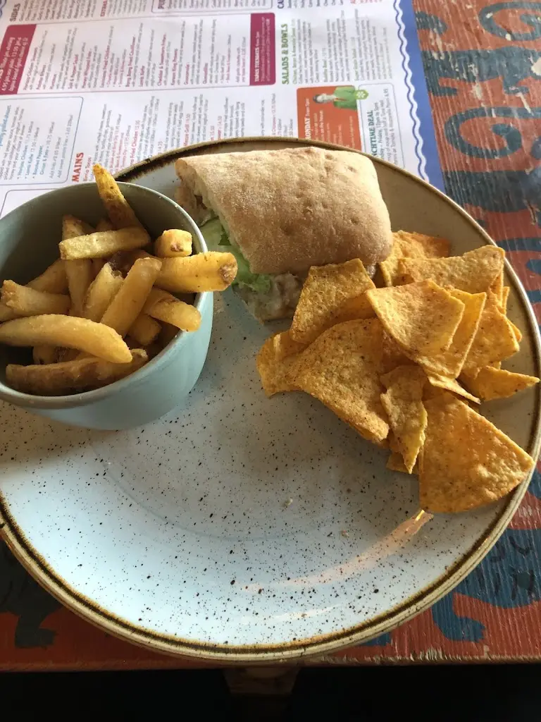 Bayley Drew_Bolero Lounge_Chipping Sodbury_review