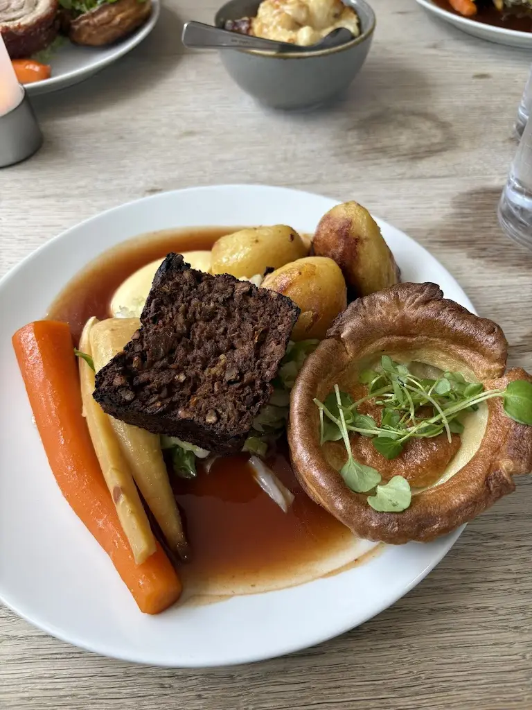 Zoe 2467_The Swan_Chipping Sodbury_review