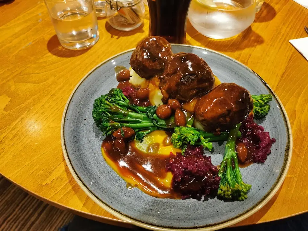 The Swan_Chipping Sodbury_slider_image_2