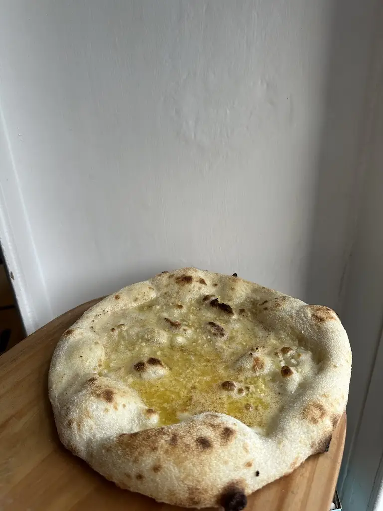 Milo's Pizza_Chipping Sodbury_slider_image_2