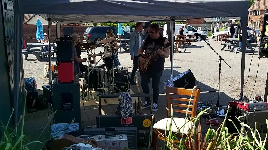 The Claydon Greyhound_Claydon_slider_image_2