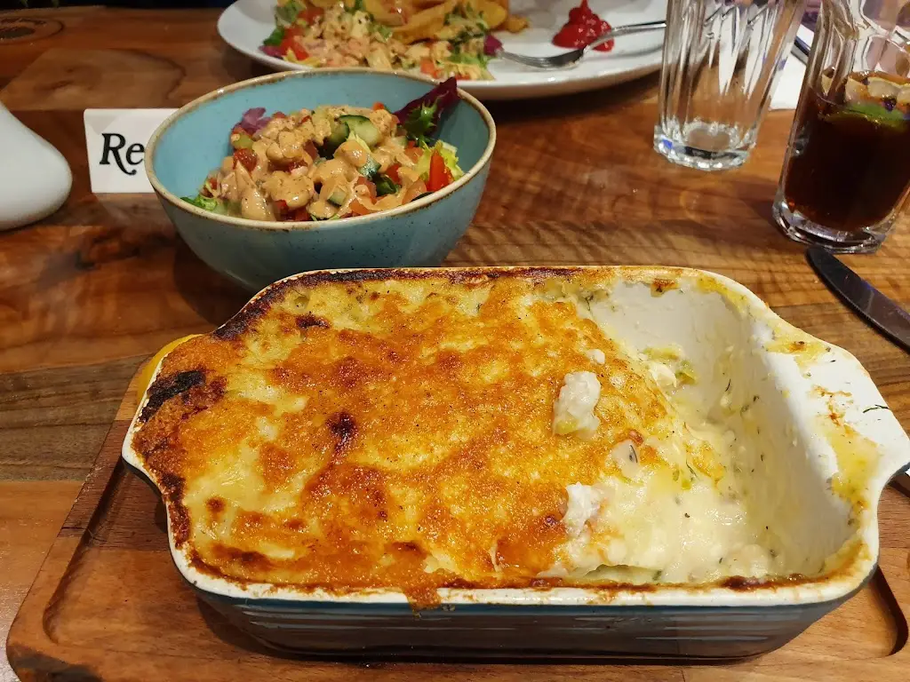 Menu_Ocean Fish Platter_Claydon_image_9