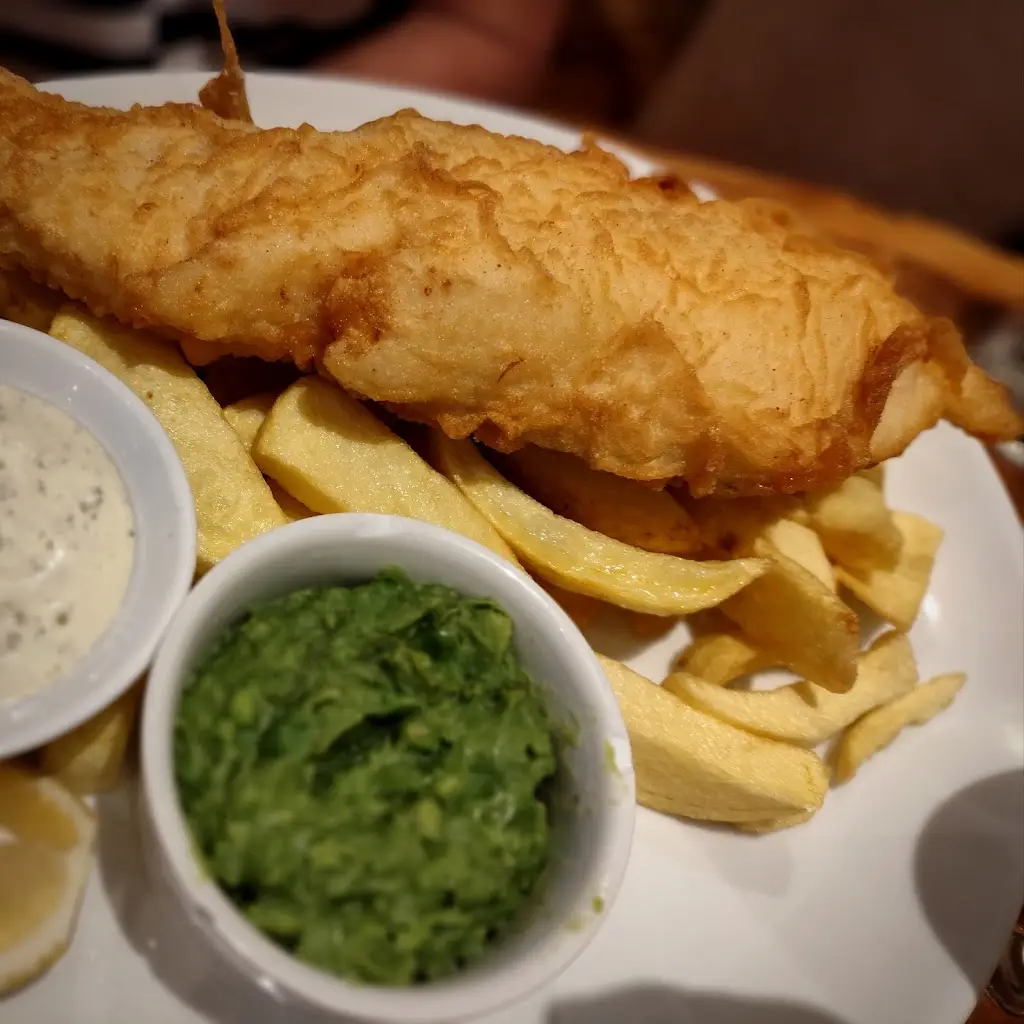 Glyn R_Ocean Fish Platter_Claydon_review