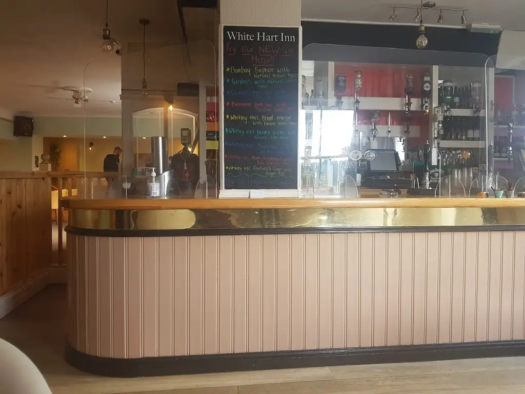 White Hart Inn restaurant in Cinderford