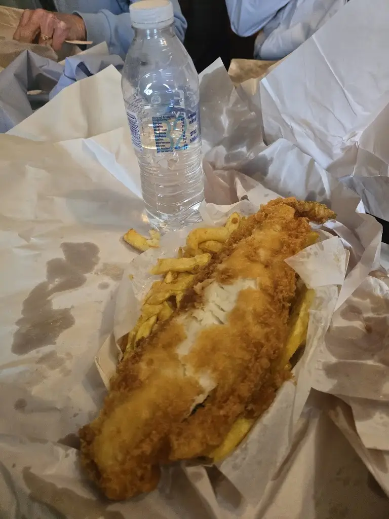 Lezlie Brady_Frydays Traditional Fish & Chips_Cinderford_review