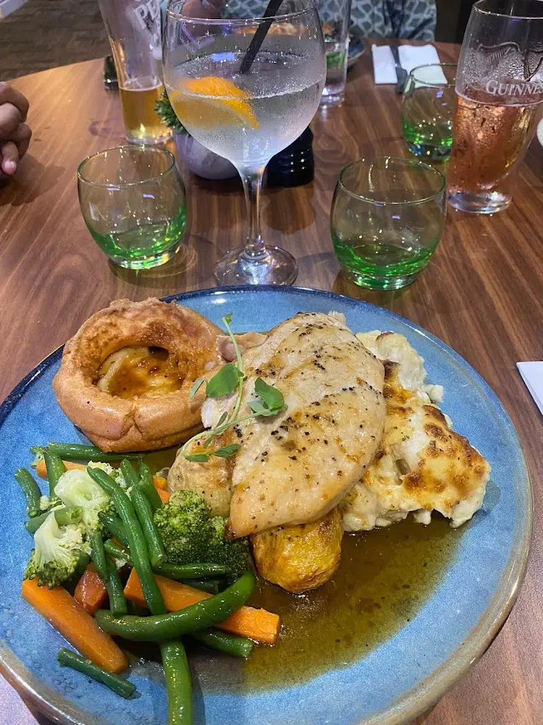 Shainita Hamin_The Watermark Restaurant_Churt_review