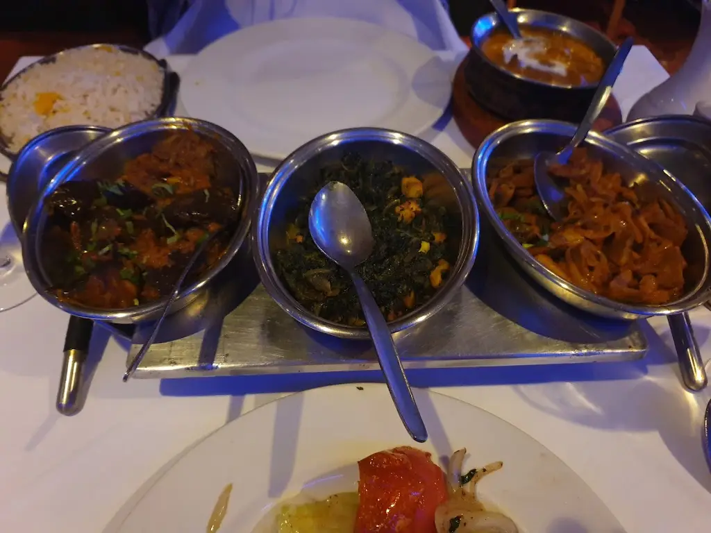 Shaun winsall_Pipasha Churt_Churt_review