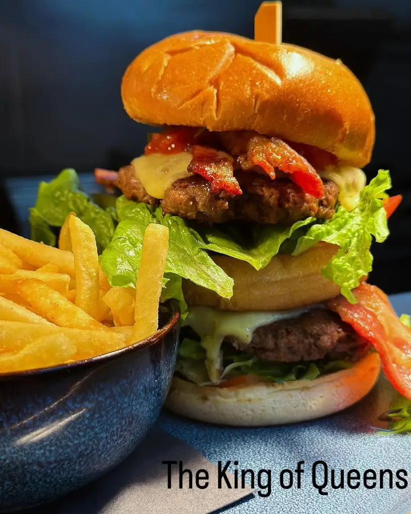 The Queen's Head_Churt_slider_image_3