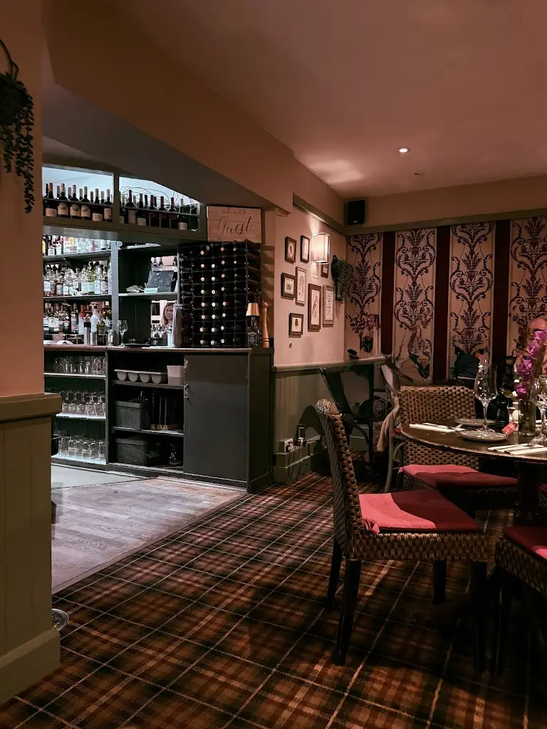 Sean Ratcliff_The Spotted Cow_Churt_review