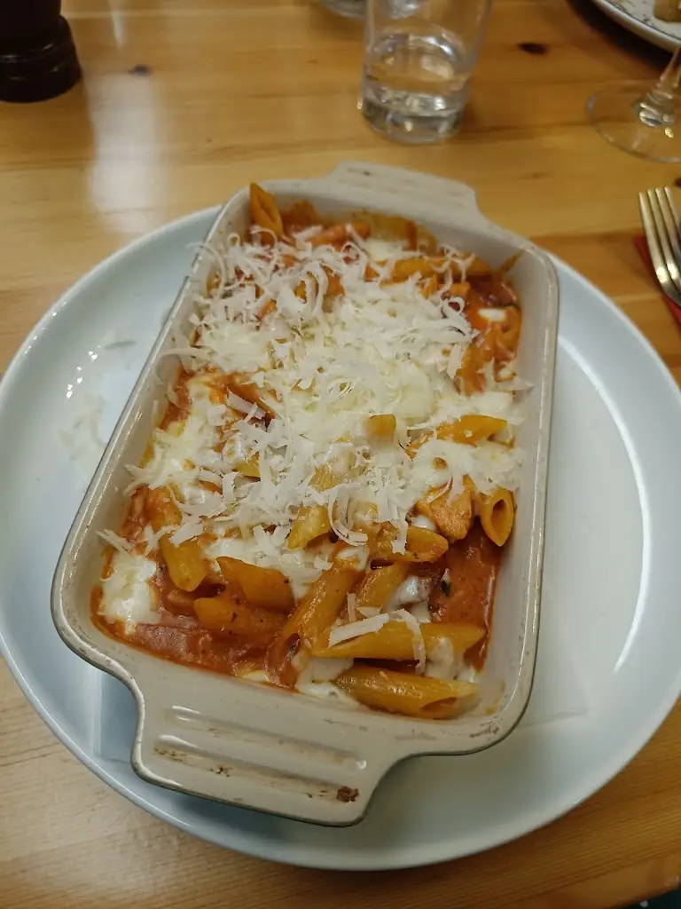 Menu_Caffe Piccolo_Churt_image_7