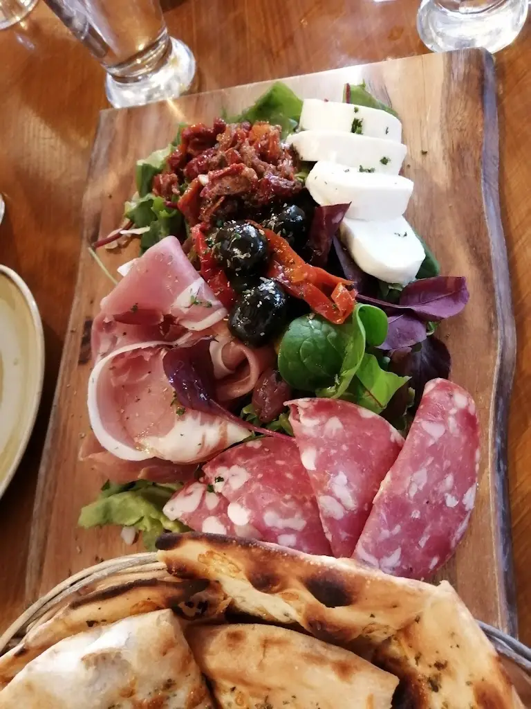 Menu_Caffe Piccolo_Churt_image_8