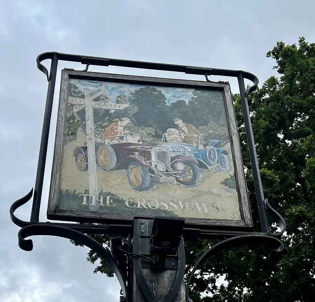 Cheryl Hinde_The Crossways Inn_Churt_review