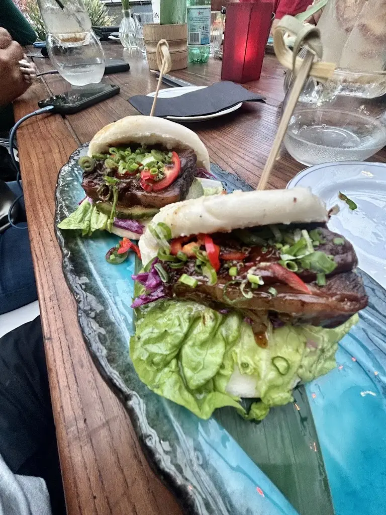 Kelvin Ozanne_Tsunami Clapham_Clapham_review