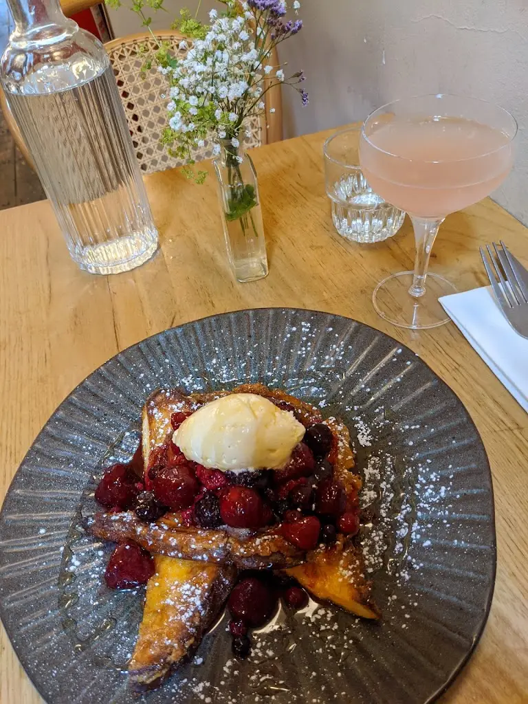 Menu_Minnow_Clapham_image_6