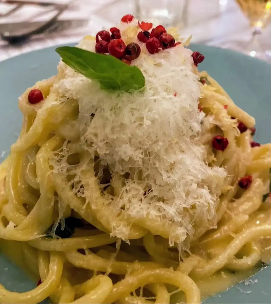 Lina Stores_Clapham_slider_image_2