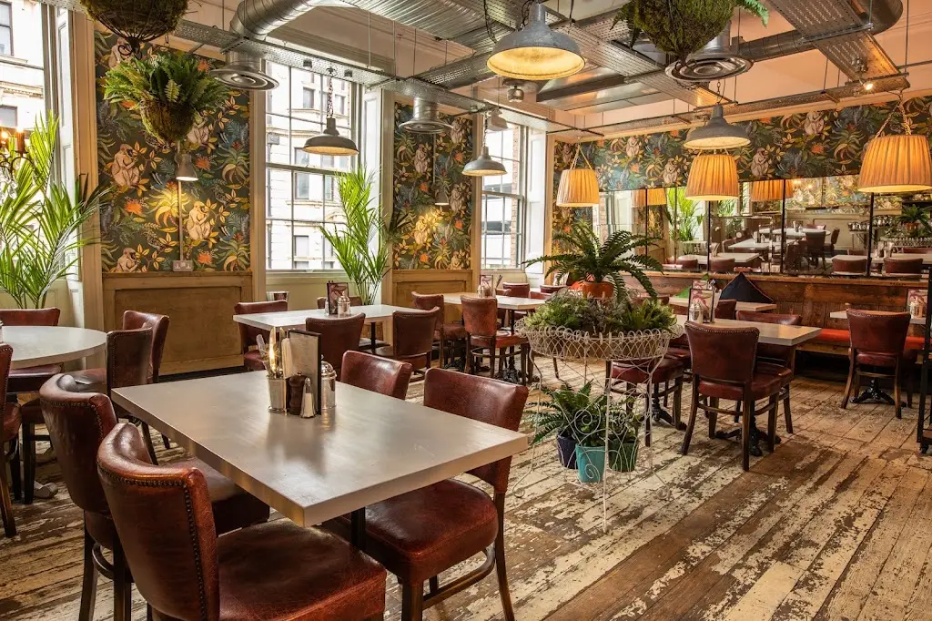 Bill's Leeds Restaurant_City and Borough of Leeds_slider_image_1