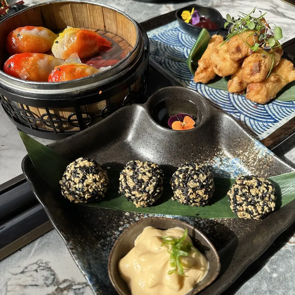 Elly Lo_Tattu Leeds_City and Borough of Leeds_review