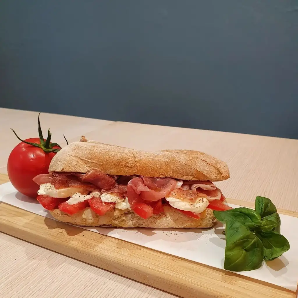 La Piola Italian - Leeds_City and Borough of Leeds_slider_image_3